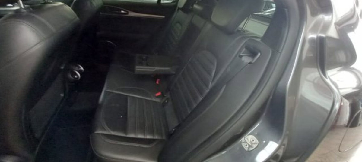 Alfa Romeo Stelvio Stelvio 2.2 Turbodiesel 210 CV AT8 Q4 Veloce (7)