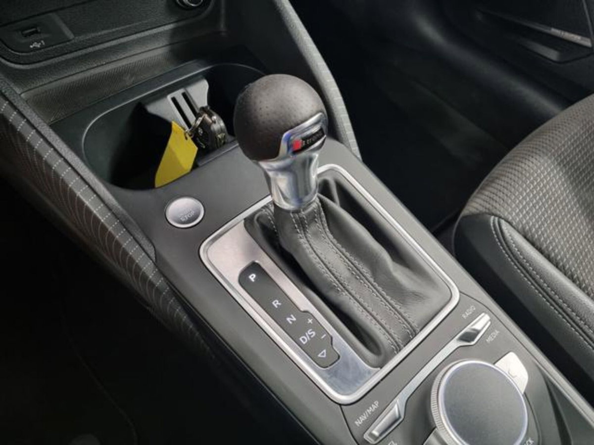 Audi Q2 Q2 35 TDI quattro S tronic S line Edition (6)