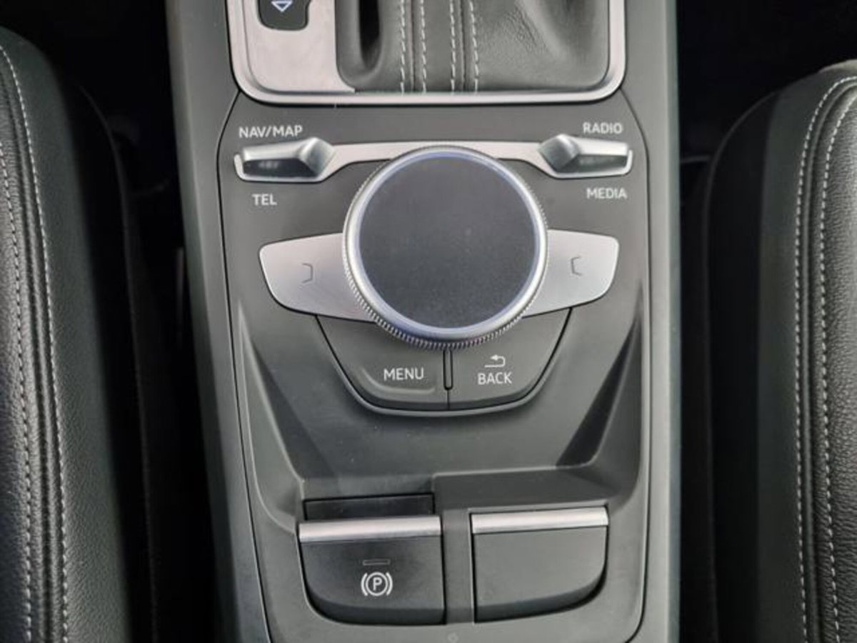 Audi Q2 Q2 35 TDI quattro S tronic S line Edition (7)
