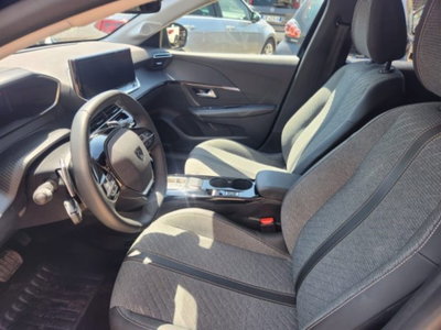 Peugeot 208 50 kWh Allure (10)