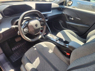 Peugeot 208 50 kWh Allure (9)