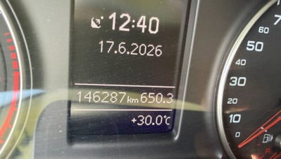 Audi Q3 2.0 TDI 150 CV quattro S tronic Sport (9)
