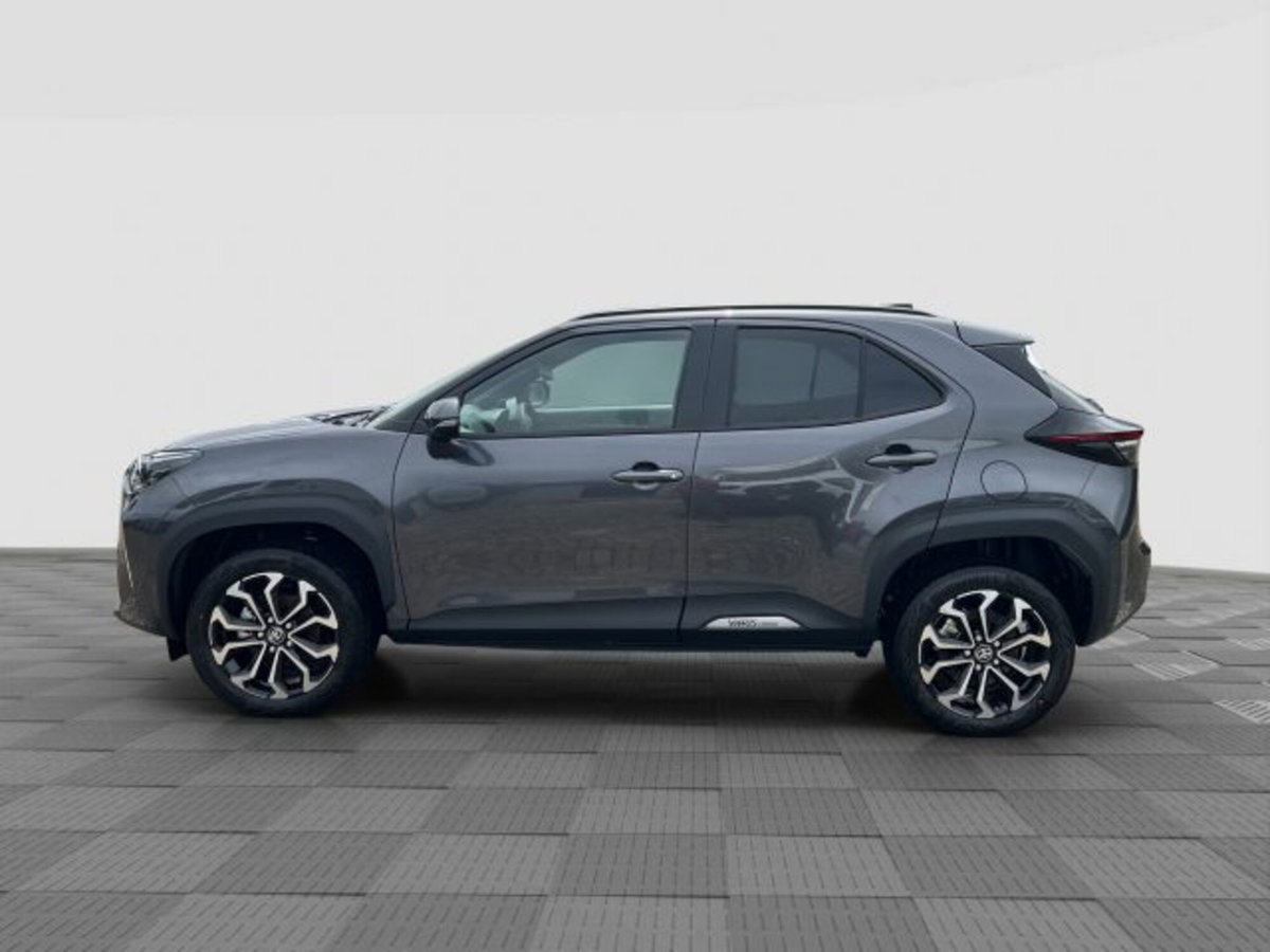 Toyota Yaris Cross 1.5 Hybrid 5p. E-CVT Trend (2)