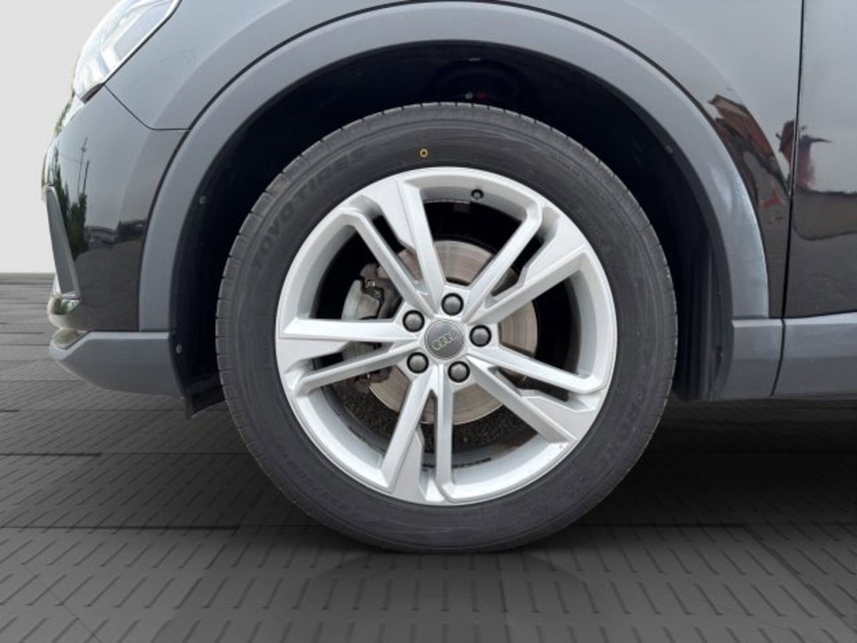Audi Q3 35 TDI quattro S tronic Business (16)