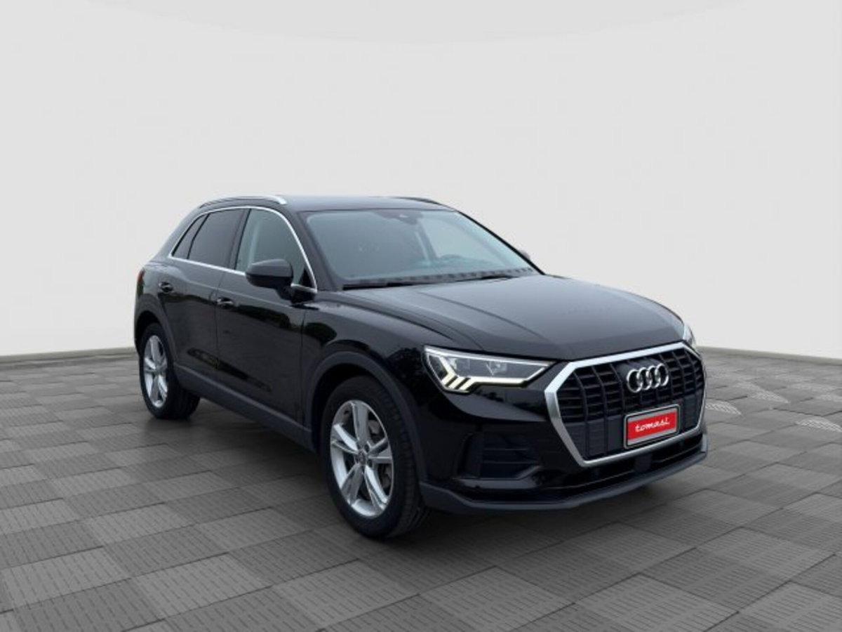 Audi Q3 35 TDI quattro S tronic Business (7)