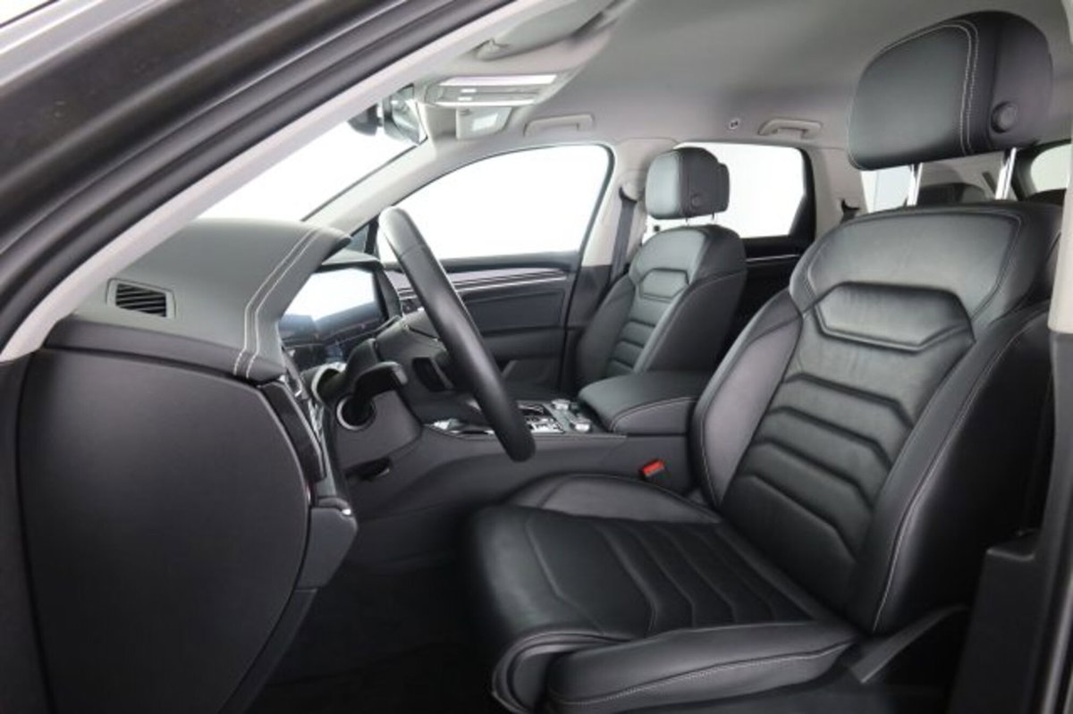 Volkswagen Touareg 3.0 V6 TDI SCR Elegance (2)