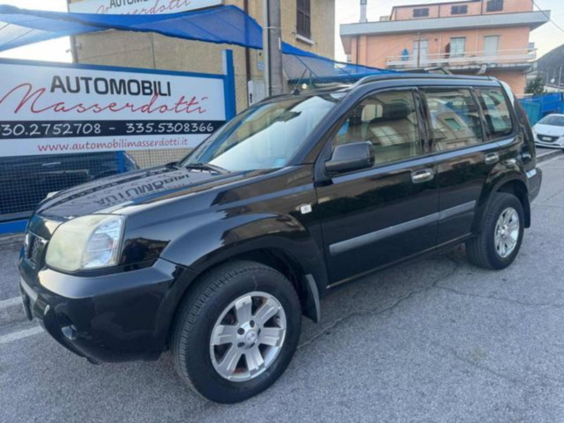 Nissan X-Trail 2.2 dCi Elegance