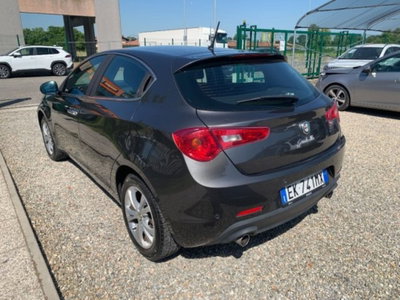 Alfa Romeo Giulietta 2.0 JTDm-2 Exclusive 140cv (6)