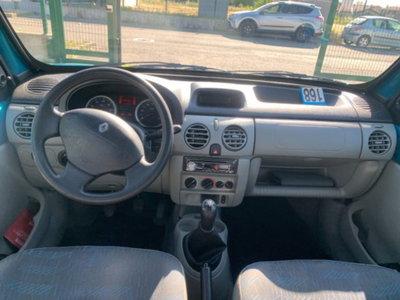 Renault Kangoo 1.5 dCi/84CV 5p. Pampa Luxe (11)