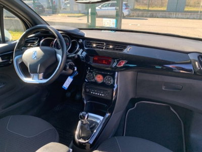 Ds DS 3 Coupé DS 3 1.2 VTi 82 Chic (11)