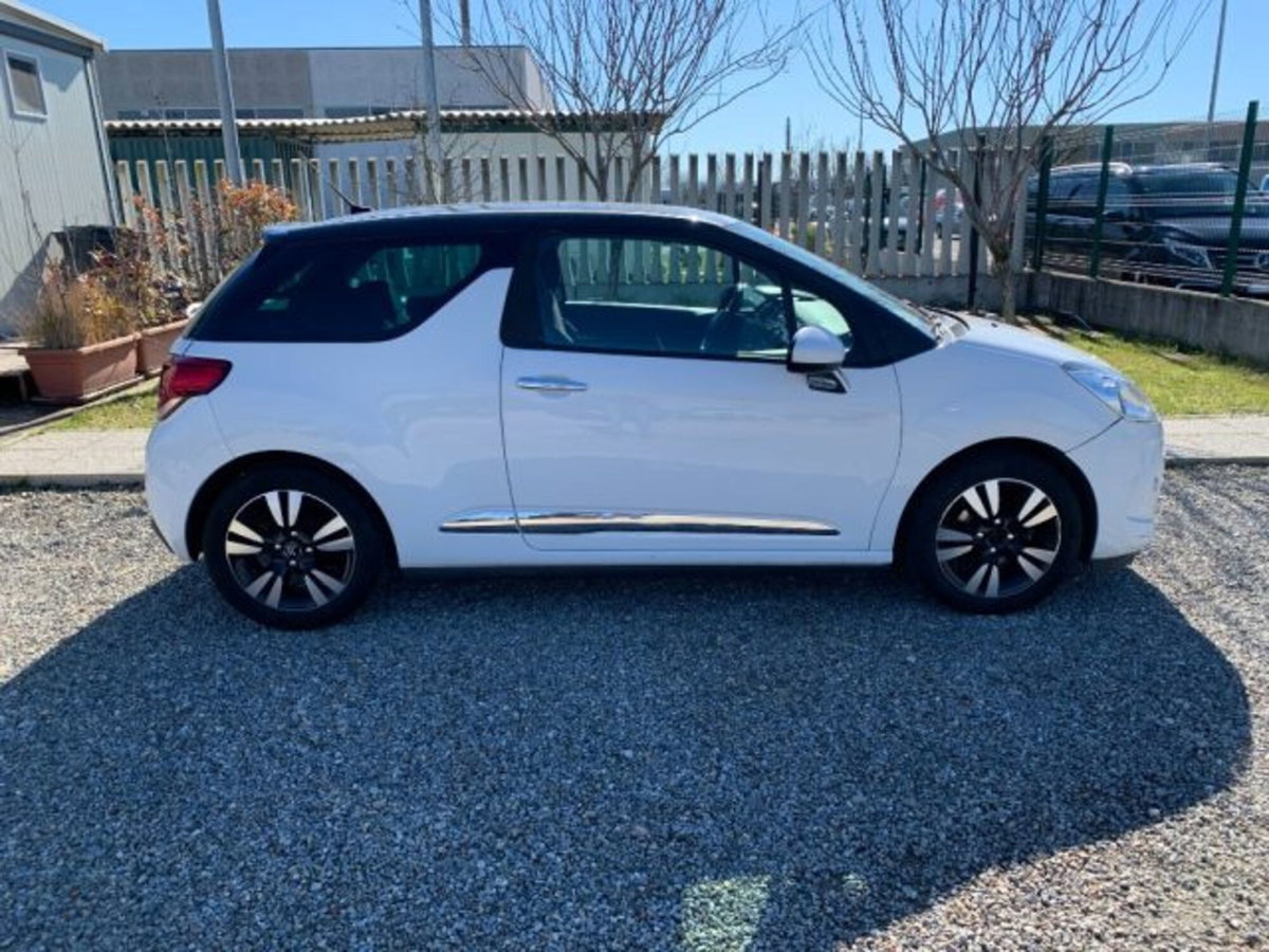 Ds DS 3 Coupé DS 3 1.2 VTi 82 Chic (4)