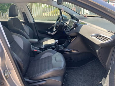 Peugeot 2008 120 S&S Féline (12)