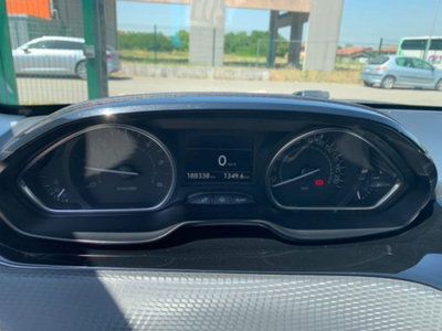 Peugeot 2008 120 S&S Féline (18)