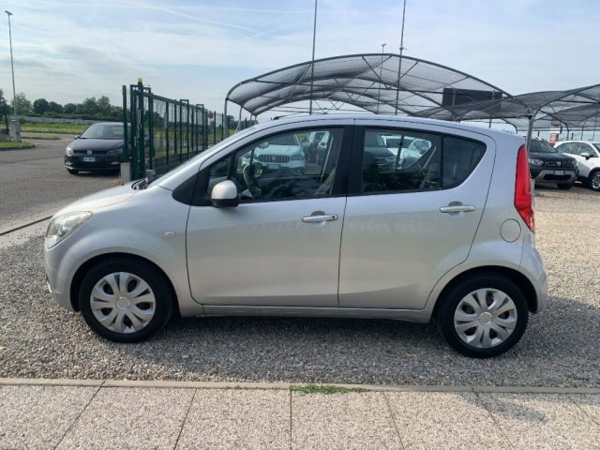 Opel Agila 1.0 12V 65CV Enjoy (8)