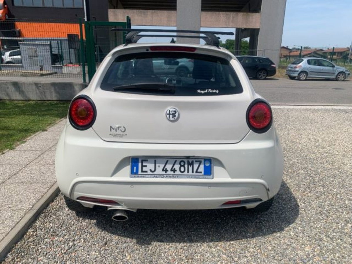 Alfa Romeo MiTo 1.3 JTDm-2 95 CV S&S Distinctive (6)