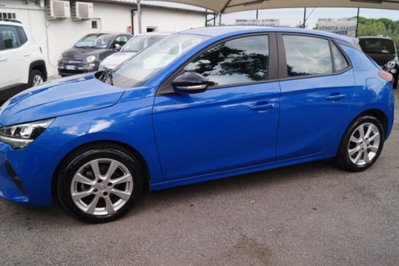 Opel Corsa 1.2 Edition (2)