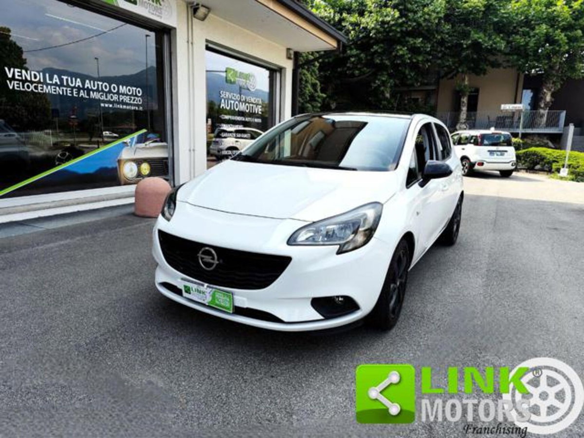 Opel Corsa 1.2 5 porte b-Color