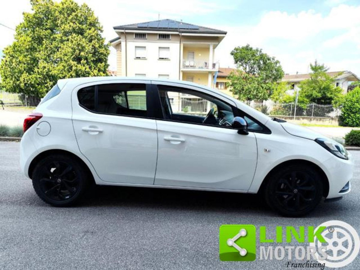 Opel Corsa 1.2 5 porte b-Color (12)