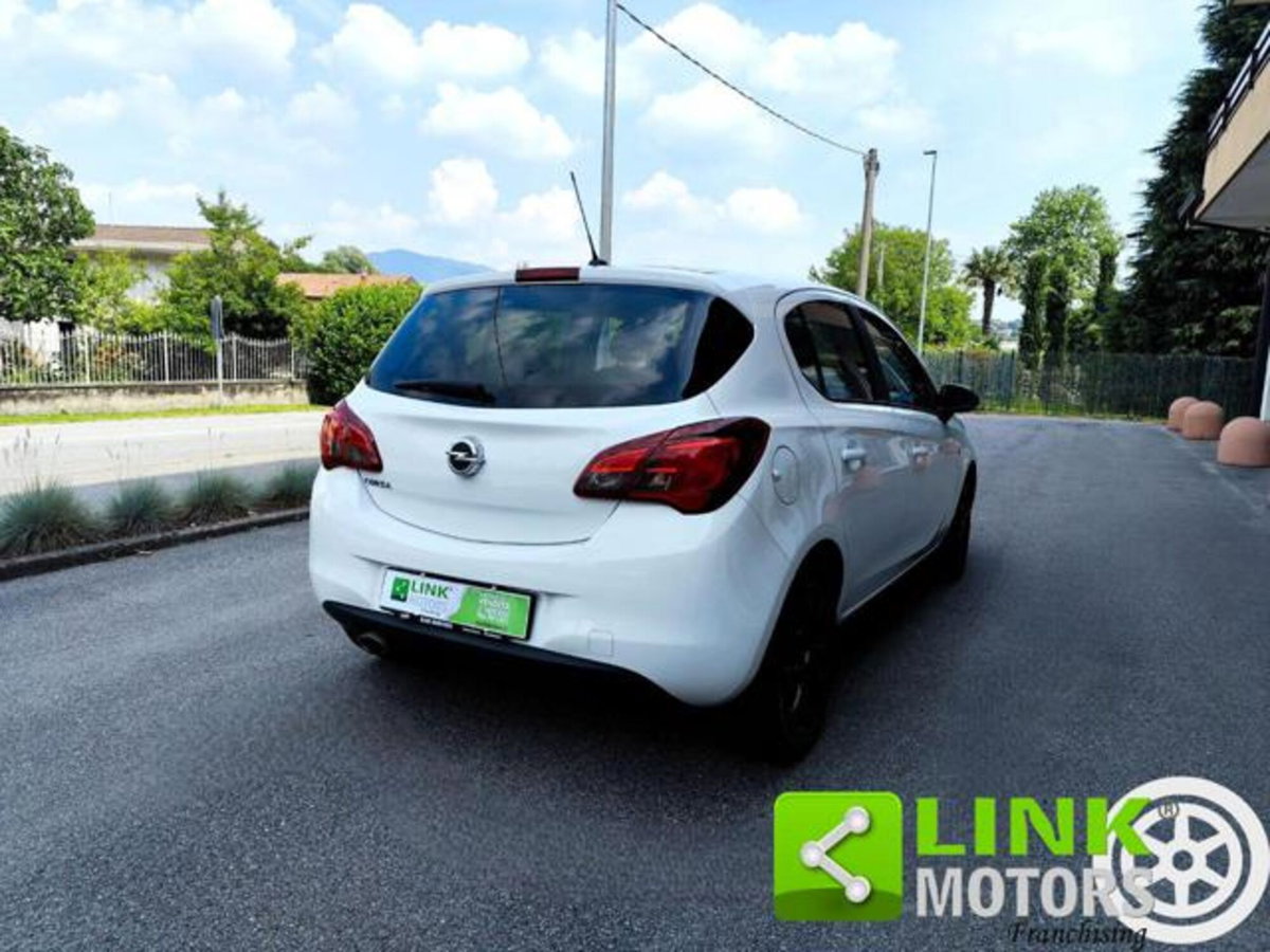 Opel Corsa 1.2 5 porte b-Color (13)