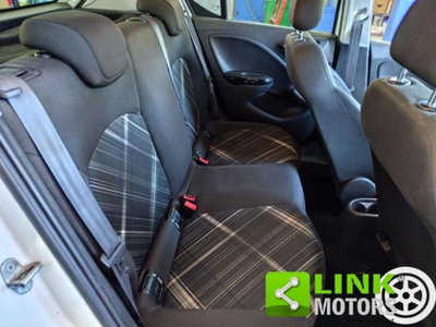 Opel Corsa 1.2 5 porte b-Color (6)