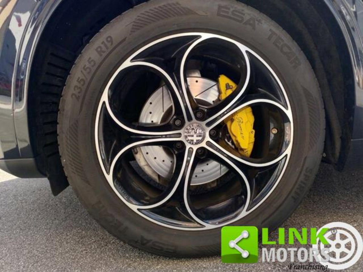 Alfa Romeo Stelvio Stelvio 2.2 Turbodiesel 210 CV AT8 Q4 Executive (10)