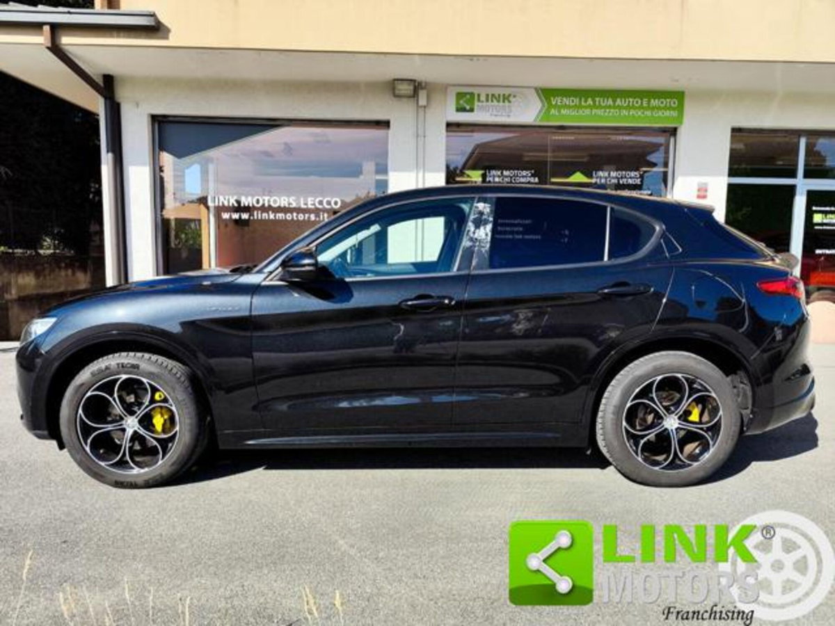 Alfa Romeo Stelvio Stelvio 2.2 Turbodiesel 210 CV AT8 Q4 Executive (11)