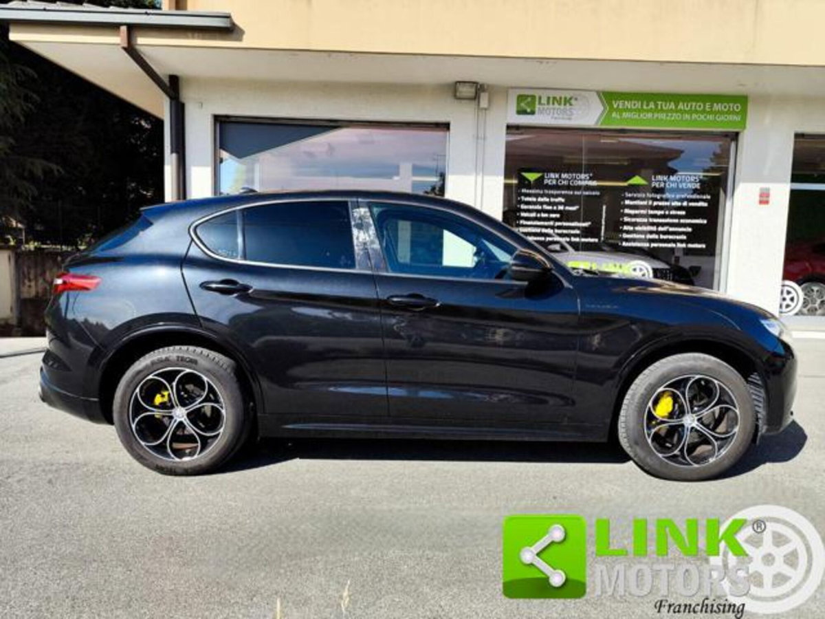Alfa Romeo Stelvio Stelvio 2.2 Turbodiesel 210 CV AT8 Q4 Executive (12)