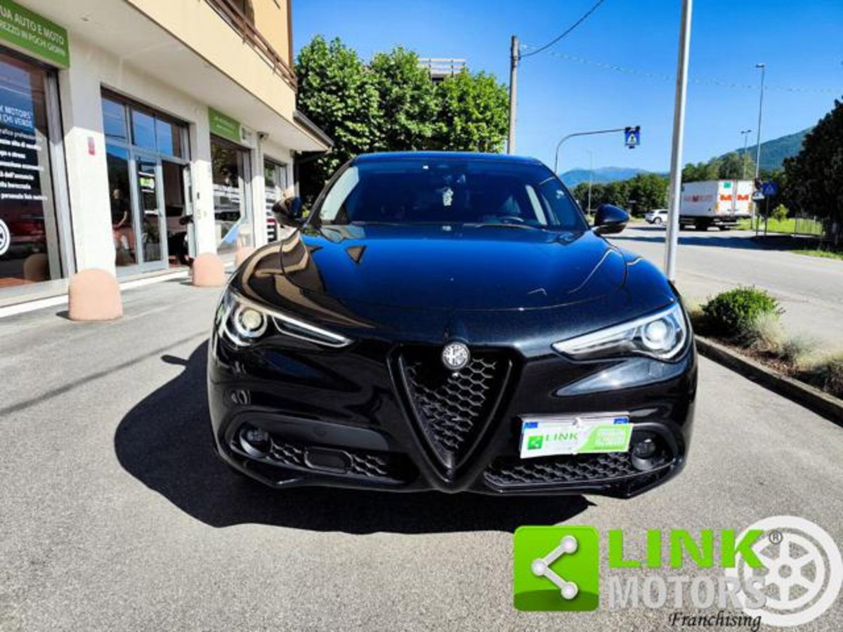 Alfa Romeo Stelvio Stelvio 2.2 Turbodiesel 210 CV AT8 Q4 Executive (2)