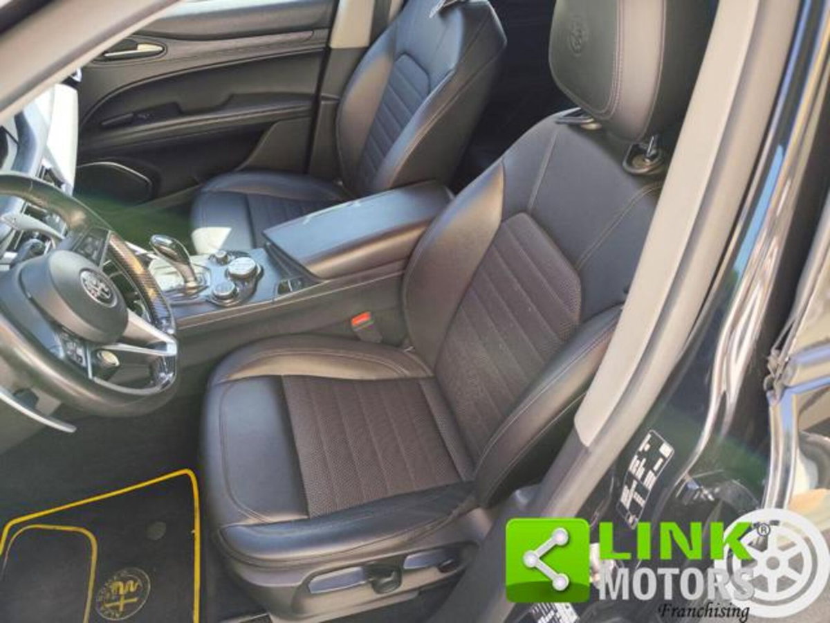 Alfa Romeo Stelvio Stelvio 2.2 Turbodiesel 210 CV AT8 Q4 Executive (6)