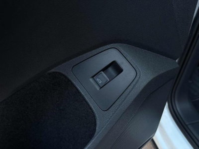 Volkswagen Tiguan 2.0 tdi Elegance 150cv dsg (14)
