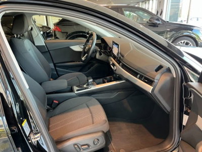Audi A4 Avant 35 2.0 tfsi mhev Business Advanced 150cv s-tronic (17)