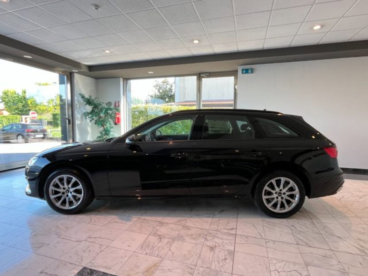 Audi A4 Avant 35 2.0 tfsi mhev Business Advanced 150cv s-tronic (5)