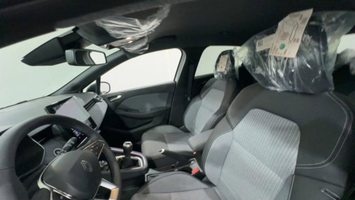 Renault Clio 1.0 eco-g Techno 100cv (12)
