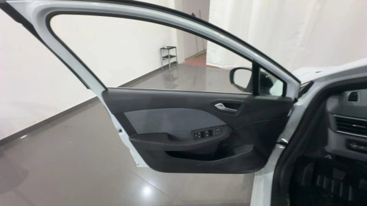 Renault Clio 1.0 eco-g Techno 100cv (9)