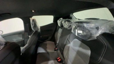 Renault Clio 1.0 eco-g Techno 100cv (18)
