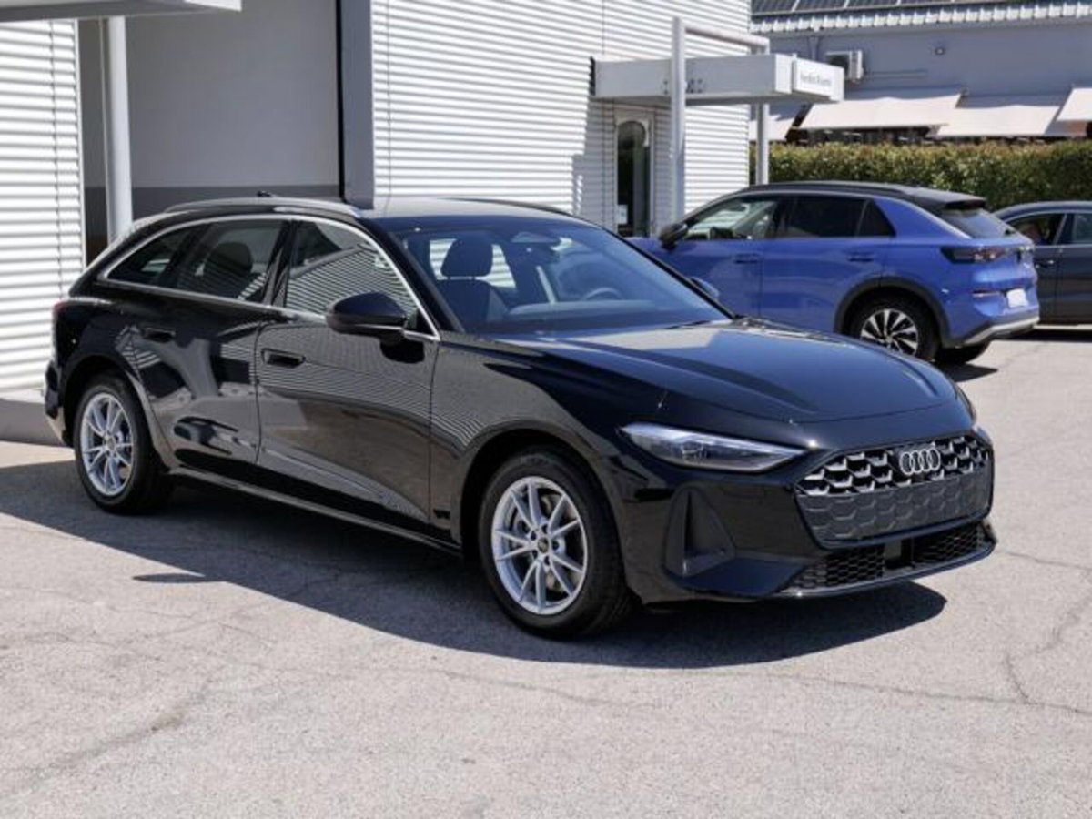 Audi A5 Avant 2.0 tdi mhev+ Business quattro 204cv s-tronic (4)