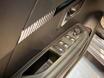 Peugeot 208 PureTech 100 Stop&Start 5 porte Allure (16)
