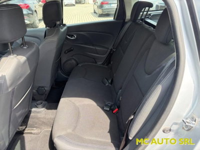 Renault Clio Sporter dCi 8V 75 CV Moschino Intens (8)