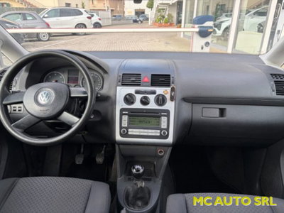 Volkswagen Touran TDI 105CV Highline (10)
