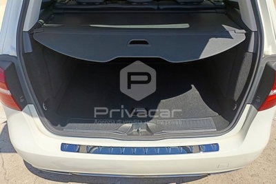 Mercedes-Benz Classe B 200 d Premium (15)
