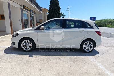 Mercedes-Benz Classe B 200 d Premium (8)