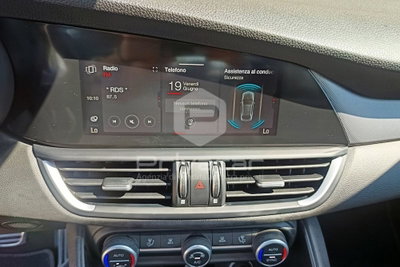 Alfa Romeo Giulia 2.2 Turbodiesel 160 CV AT8 Sprint (14)