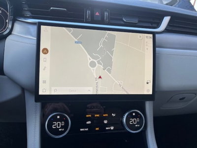 Jaguar F-Pace 2.0 D 163 CV AWD aut. R-Dynamic S (11)