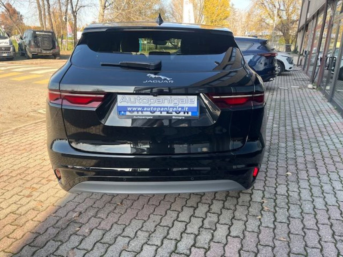 Jaguar F-Pace 2.0 D 163 CV AWD aut. R-Dynamic S (3)