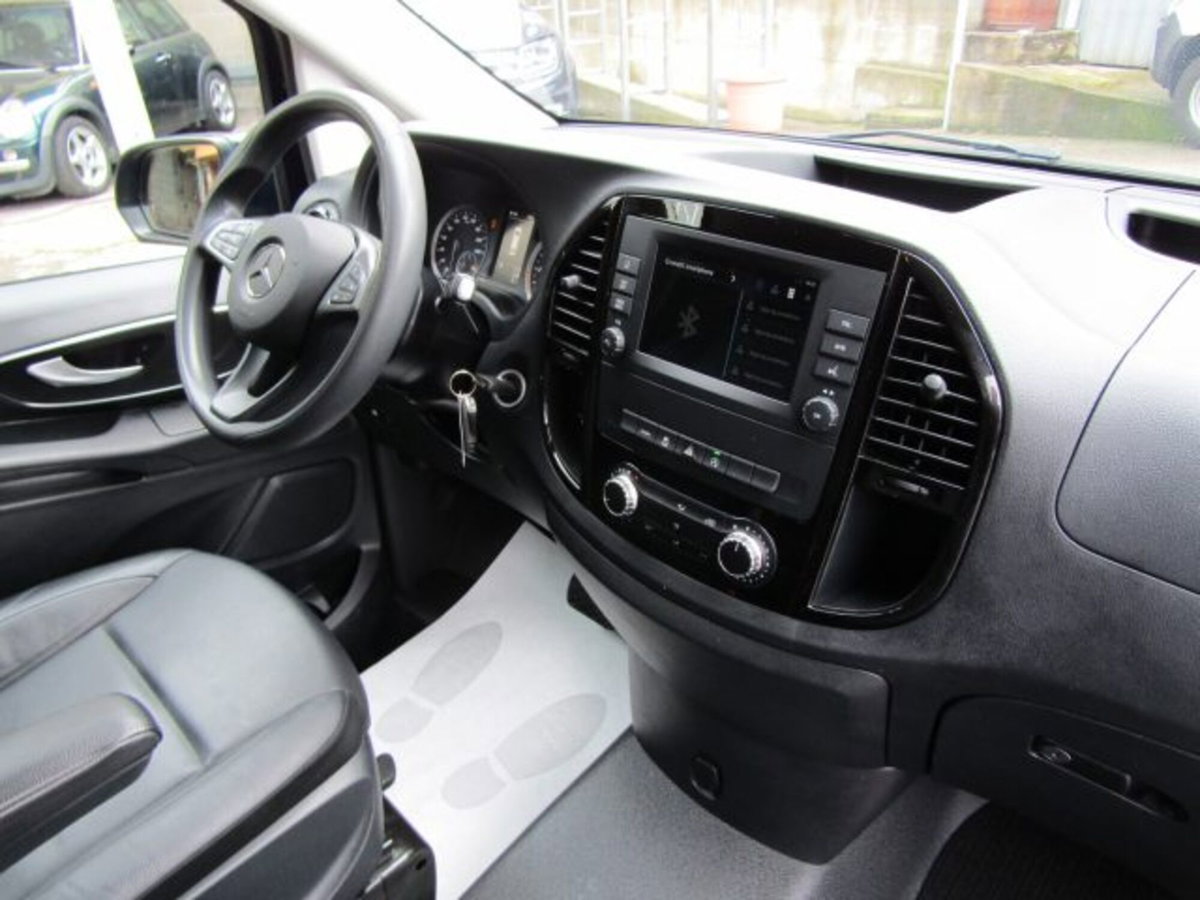 Mercedes-Benz Vito 2.0 114 CDI PC-SL Mixto Long (19)