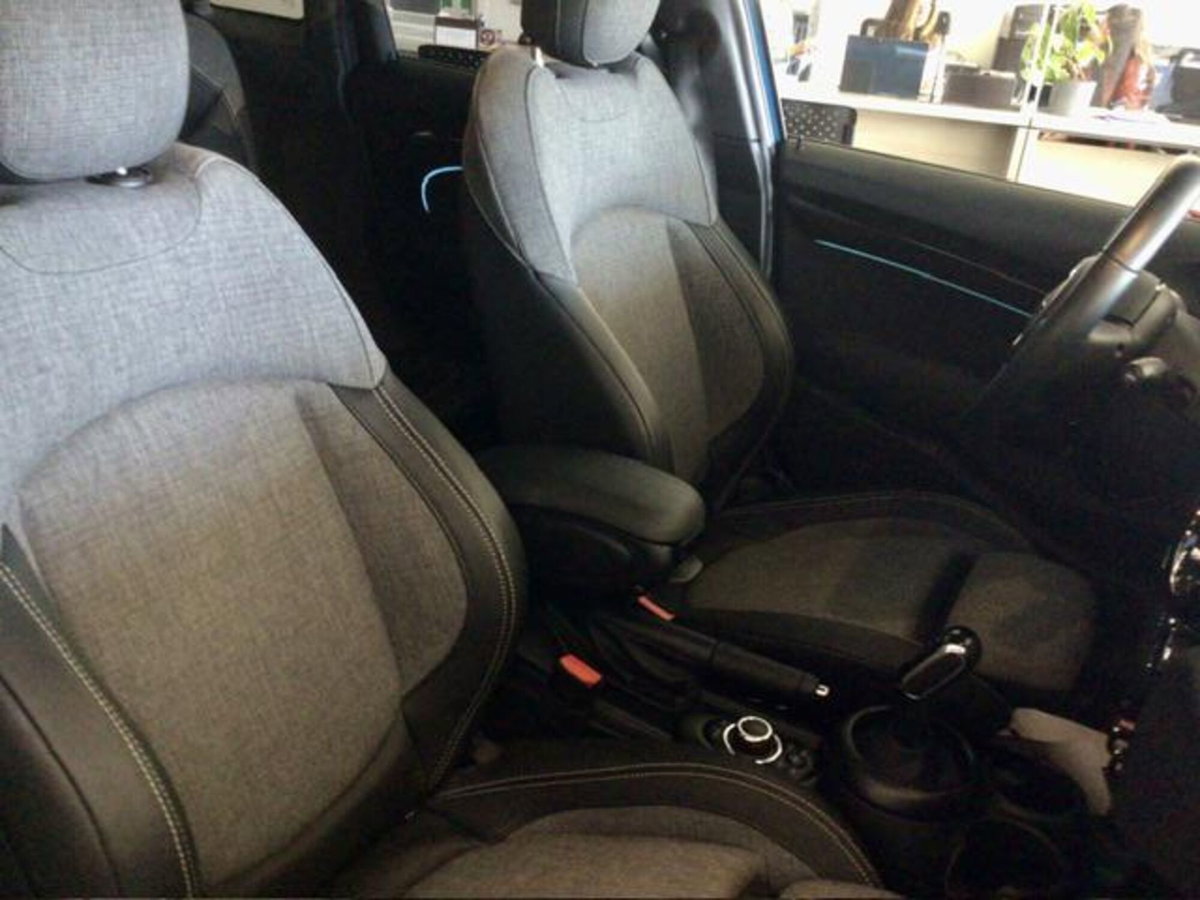 MINI Mini 1.5 Cooper Camden 5 porte (11)