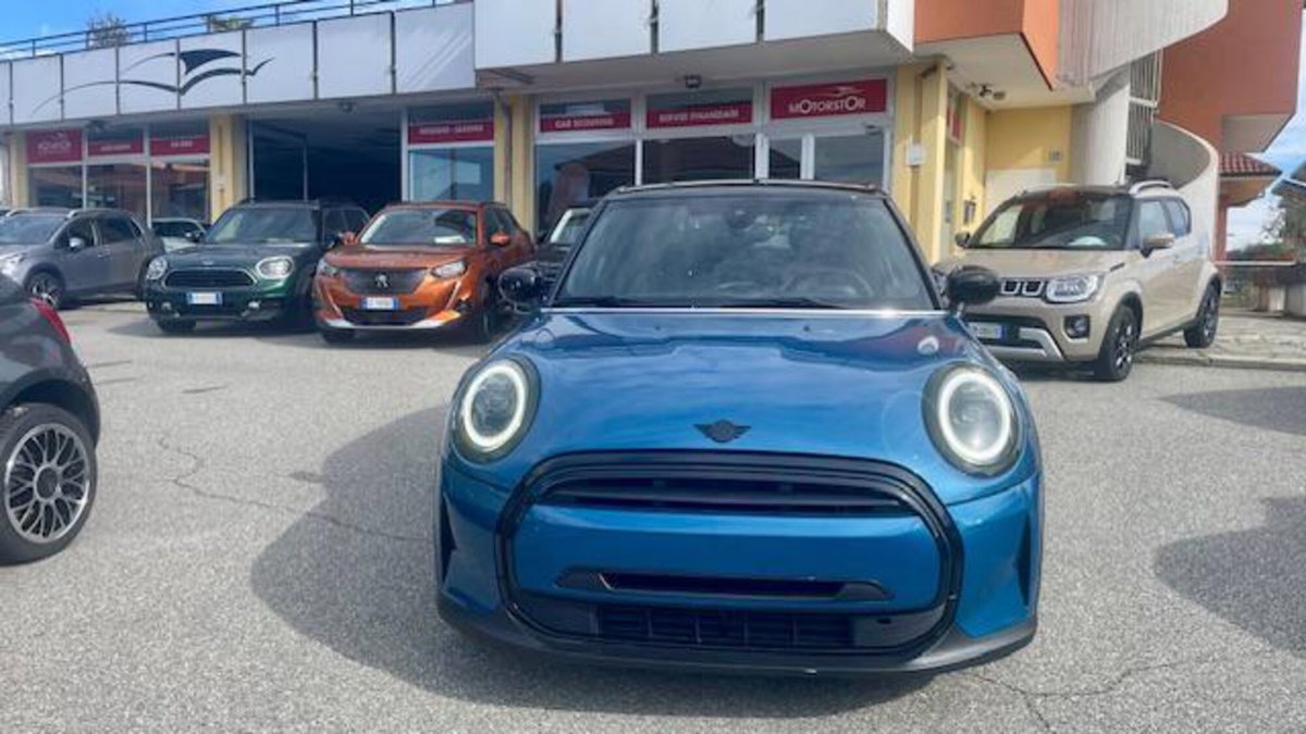 MINI Mini 1.5 Cooper Camden 5 porte (15)