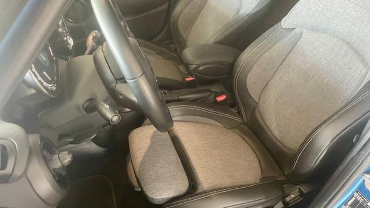MINI Mini 1.5 Cooper Camden 5 porte (6)