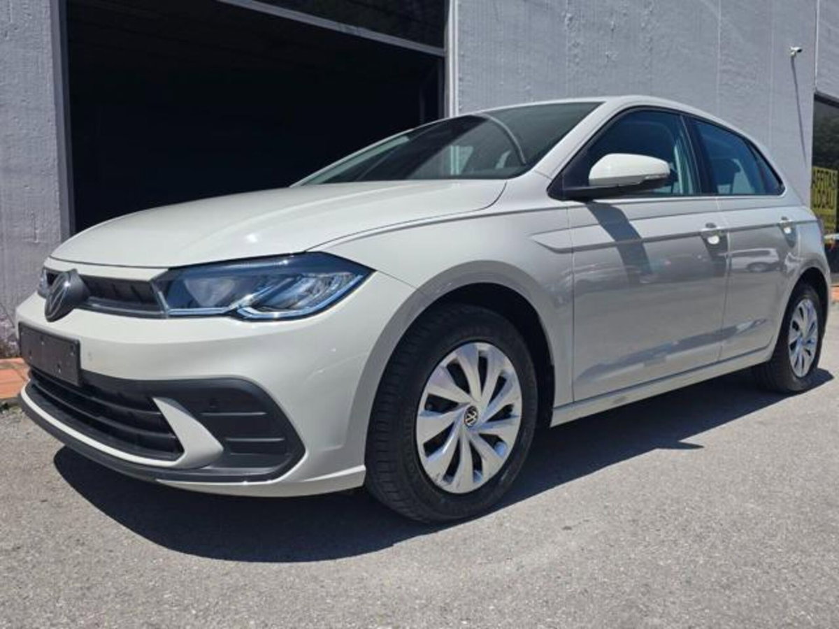 Volkswagen Polo 1.0 evo Life 80cv (3)