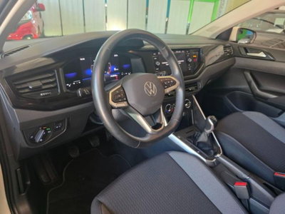 Volkswagen Polo 1.0 evo Life 80cv (7)